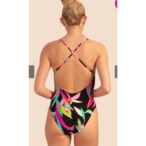 Trina Turk BIRDS OF PARADISE CUT MAILLOT One Piece Swimsuit NWT Size 2 - Picture 2 of 10